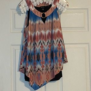 ⭐️AB Studio O-ring Keyhole Blouse⭐️